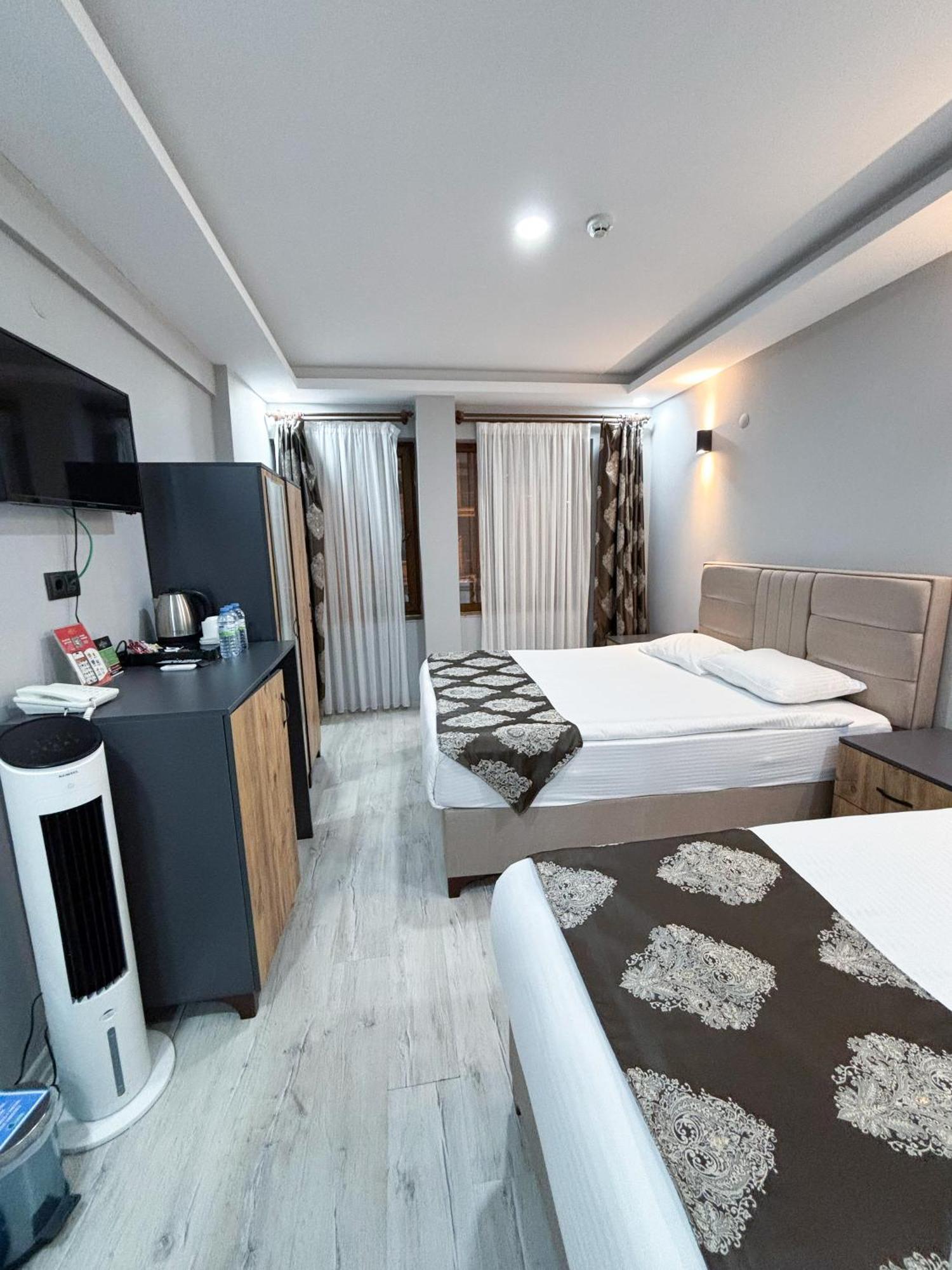 Whitestone Hotel نفسهير المظهر الخارجي الصورة