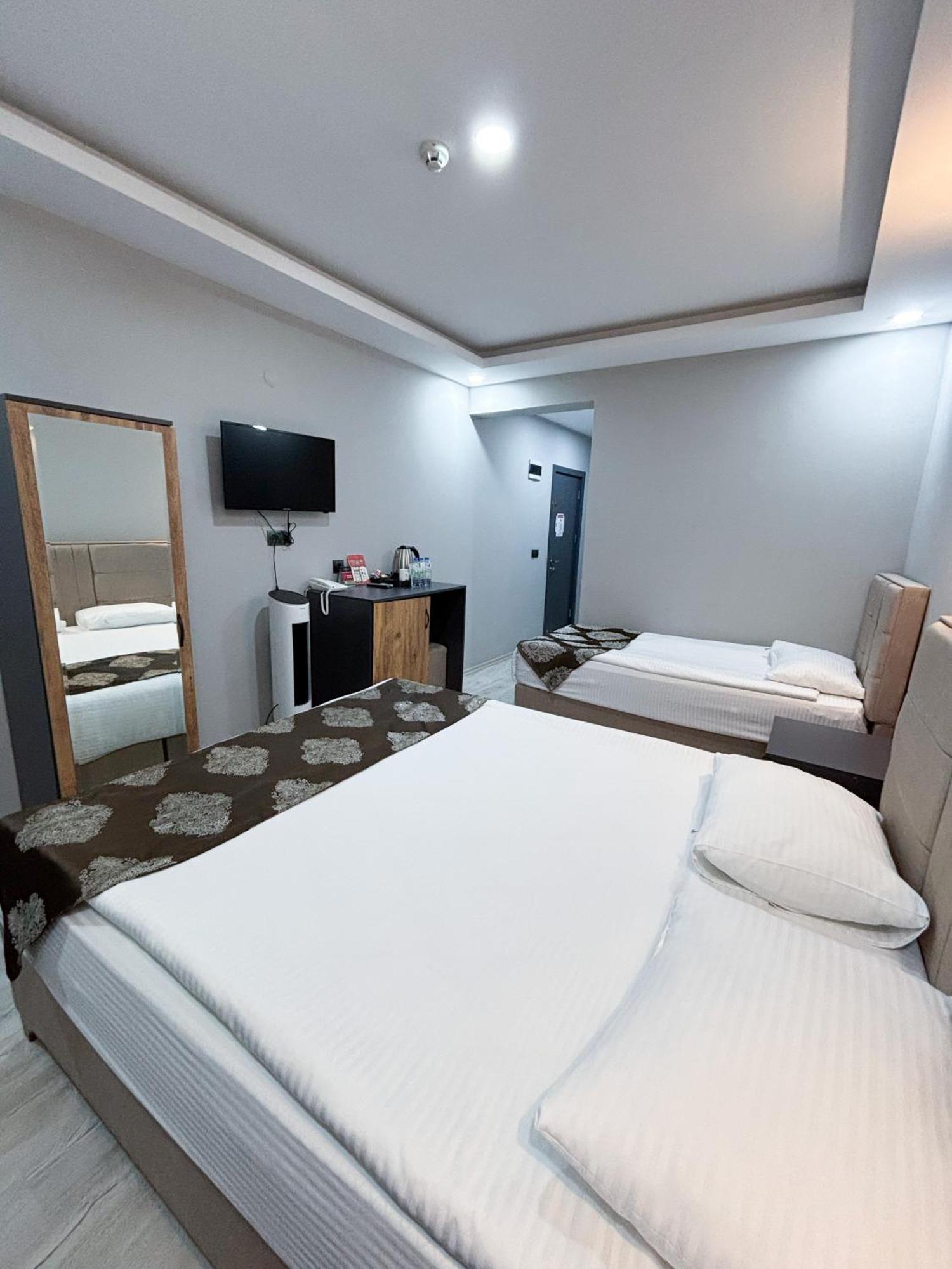 Whitestone Hotel نفسهير المظهر الخارجي الصورة