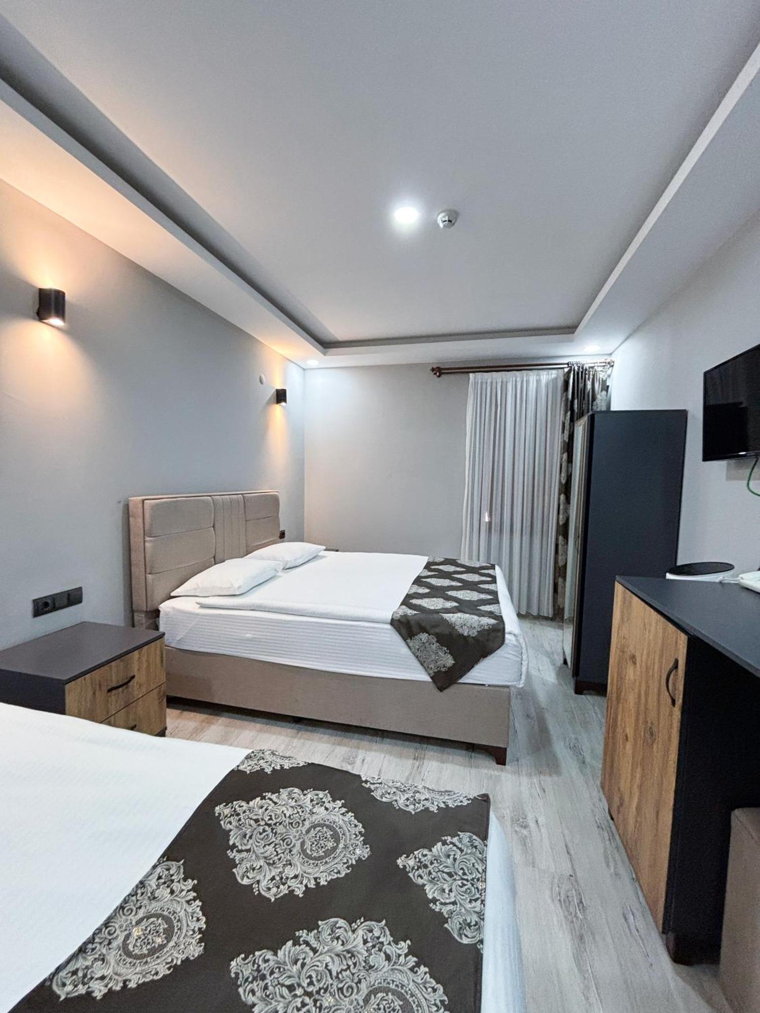 Whitestone Hotel نفسهير المظهر الخارجي الصورة